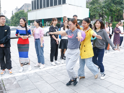 歡度中秋喜迎國慶 宜化集團與宜昌市發改委共同舉辦趣味運動會(圖7)